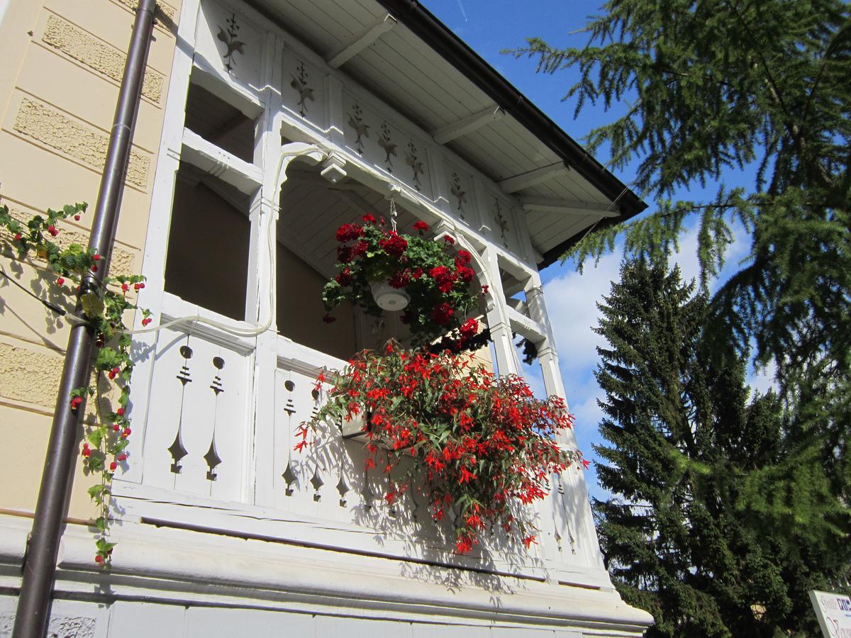 Guest House Veronika Kocevje Exteriör bild
