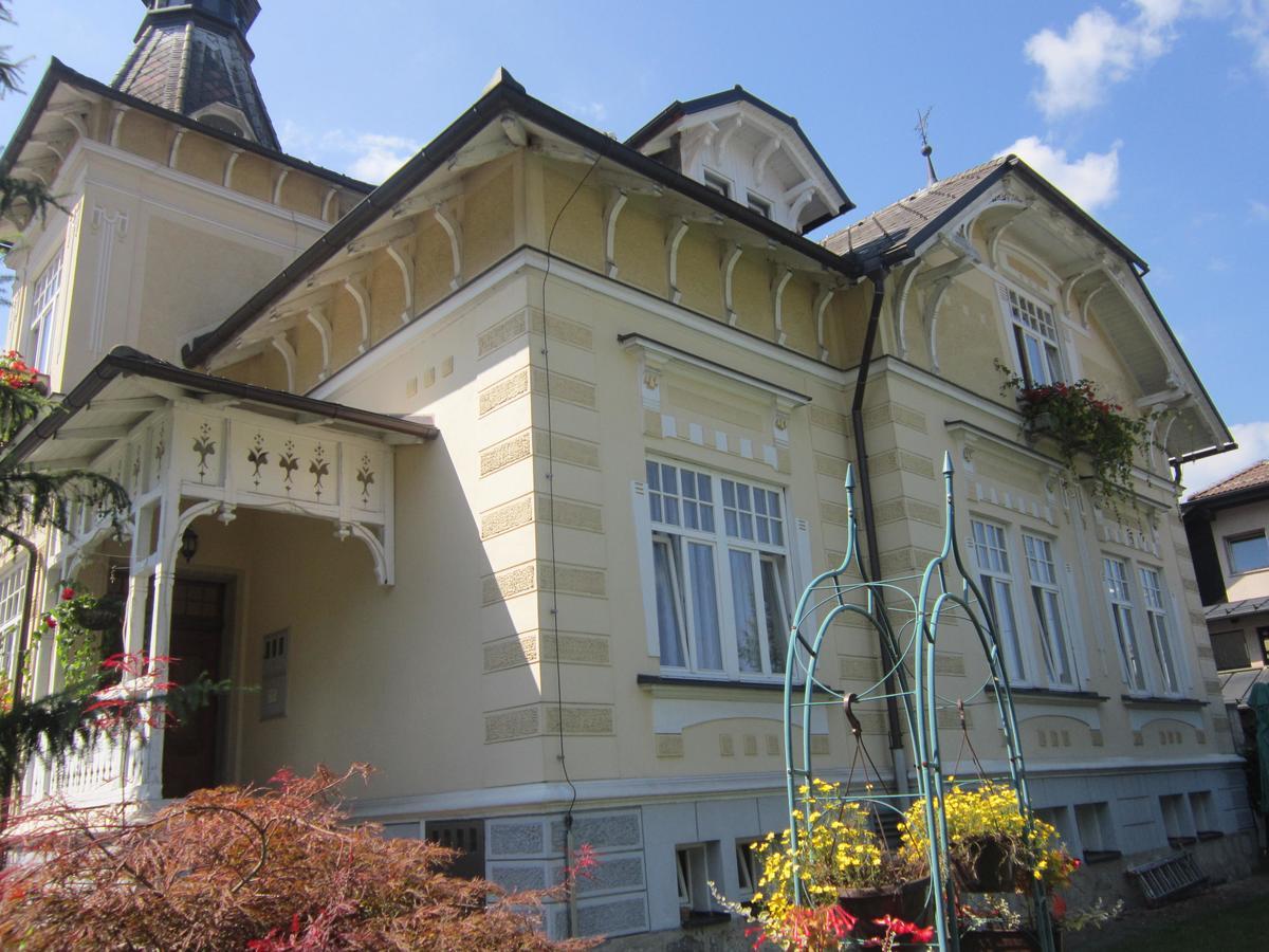 Guest House Veronika Kocevje Exteriör bild