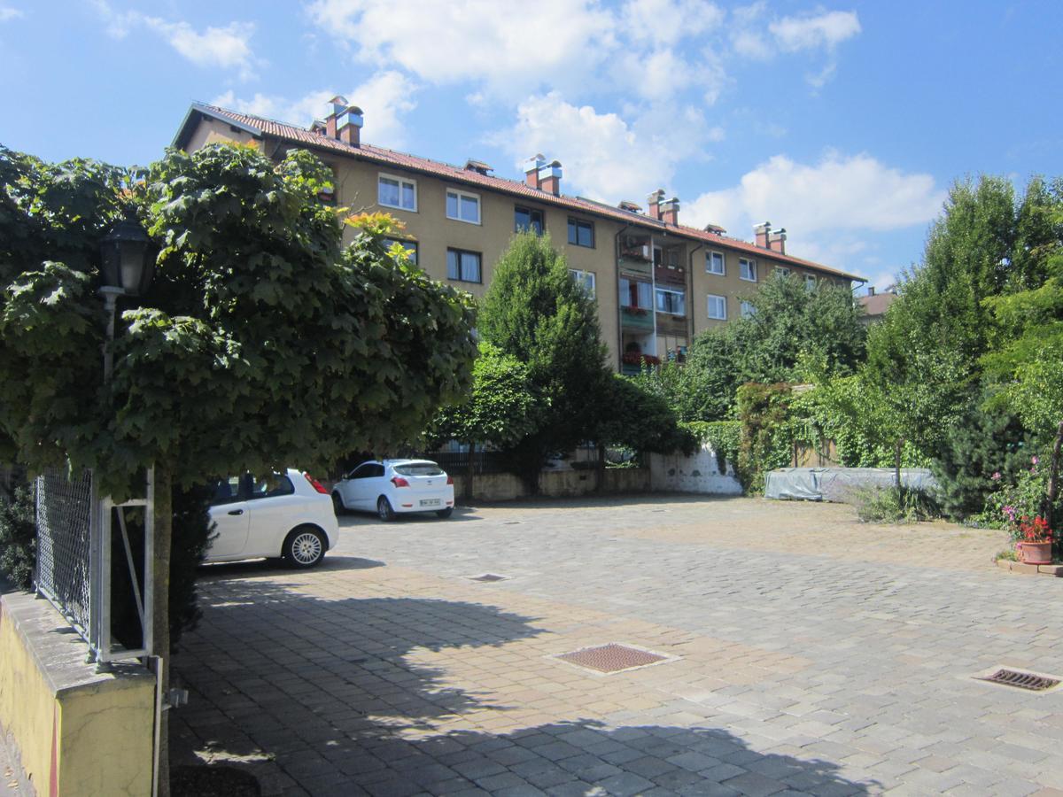 Guest House Veronika Kocevje Exteriör bild